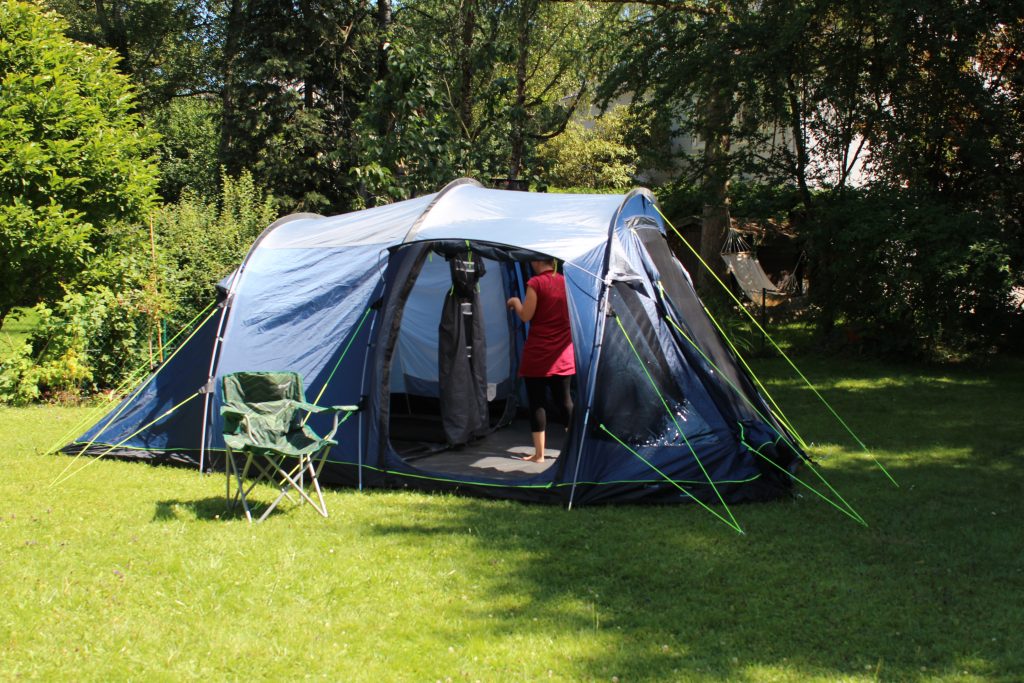 Familienzelt mit 2 Meter Stehhöhe