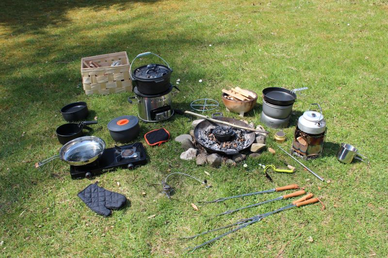 Mehr über den Artikel erfahren Campingkocher für Familien: Welcher passt zu eurem Campingalltag?